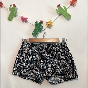 PATAGONIA Barely Baggies Shorts Womens Size S Multicolored Blue Print